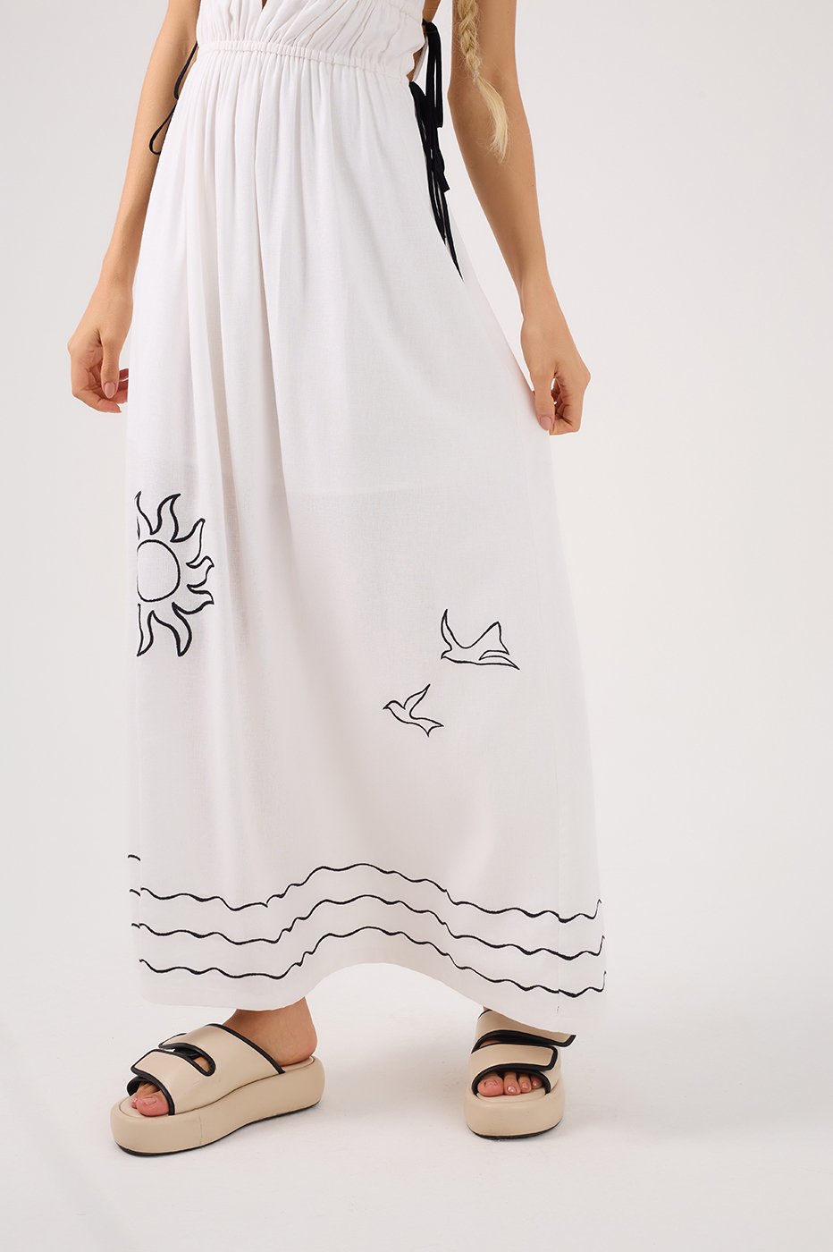 Iara Emb. Maxi Dress_6
