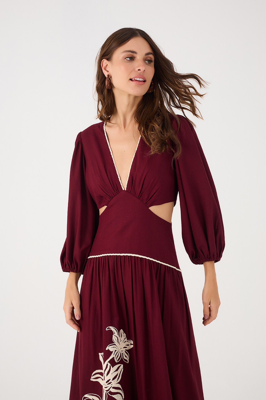 Wine Bossa Embroidered Flowers Puff Sleeve Linen Maxi Dress
