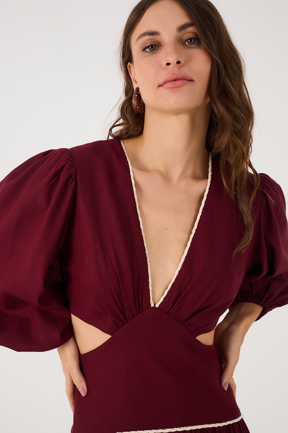 Wine Bossa Embroidered Flowers Puff Sleeve Linen Maxi Dress