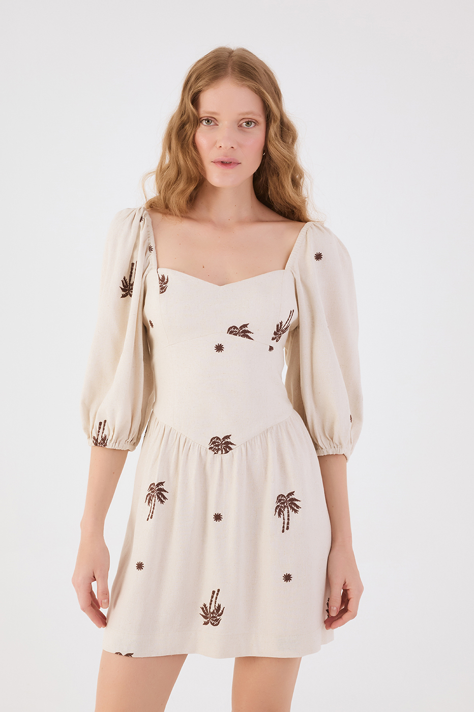 Off-White Sol Rio Embroidered Sweetheart Neck Puff Sleeve Mini Dress