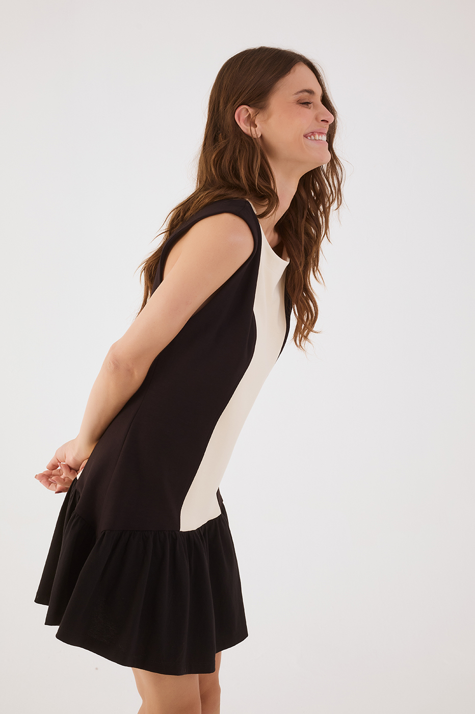 Off-White And Black Ruffled Hem Sleeveless Mini Dress
