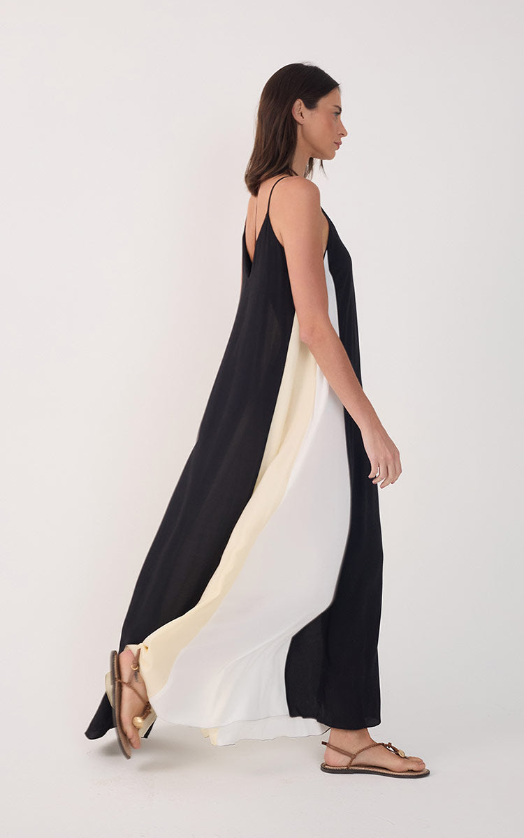 Vestido Cropped Crepe Recortes Color_3