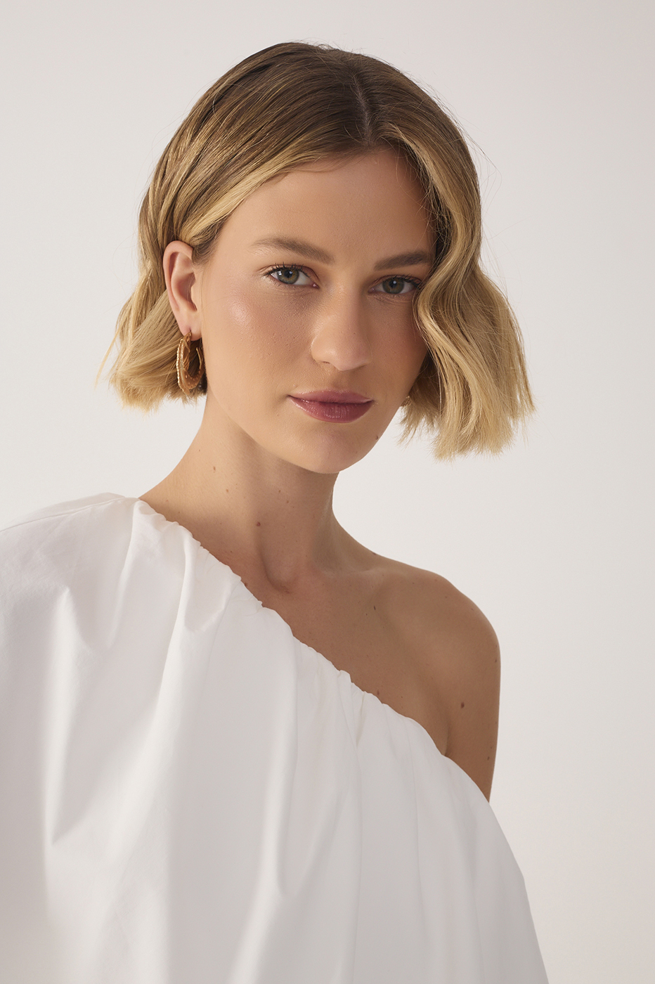 Off-White Ruffle One-Shoulder Mini Dress_5