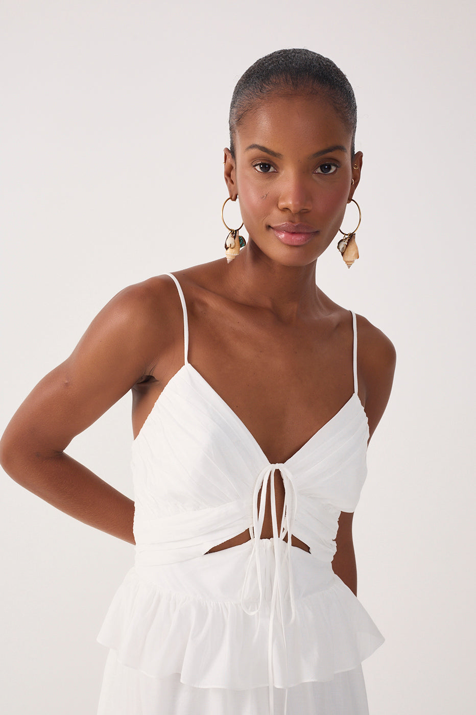 Off-White Ruffled Waist Maxi Dress_5