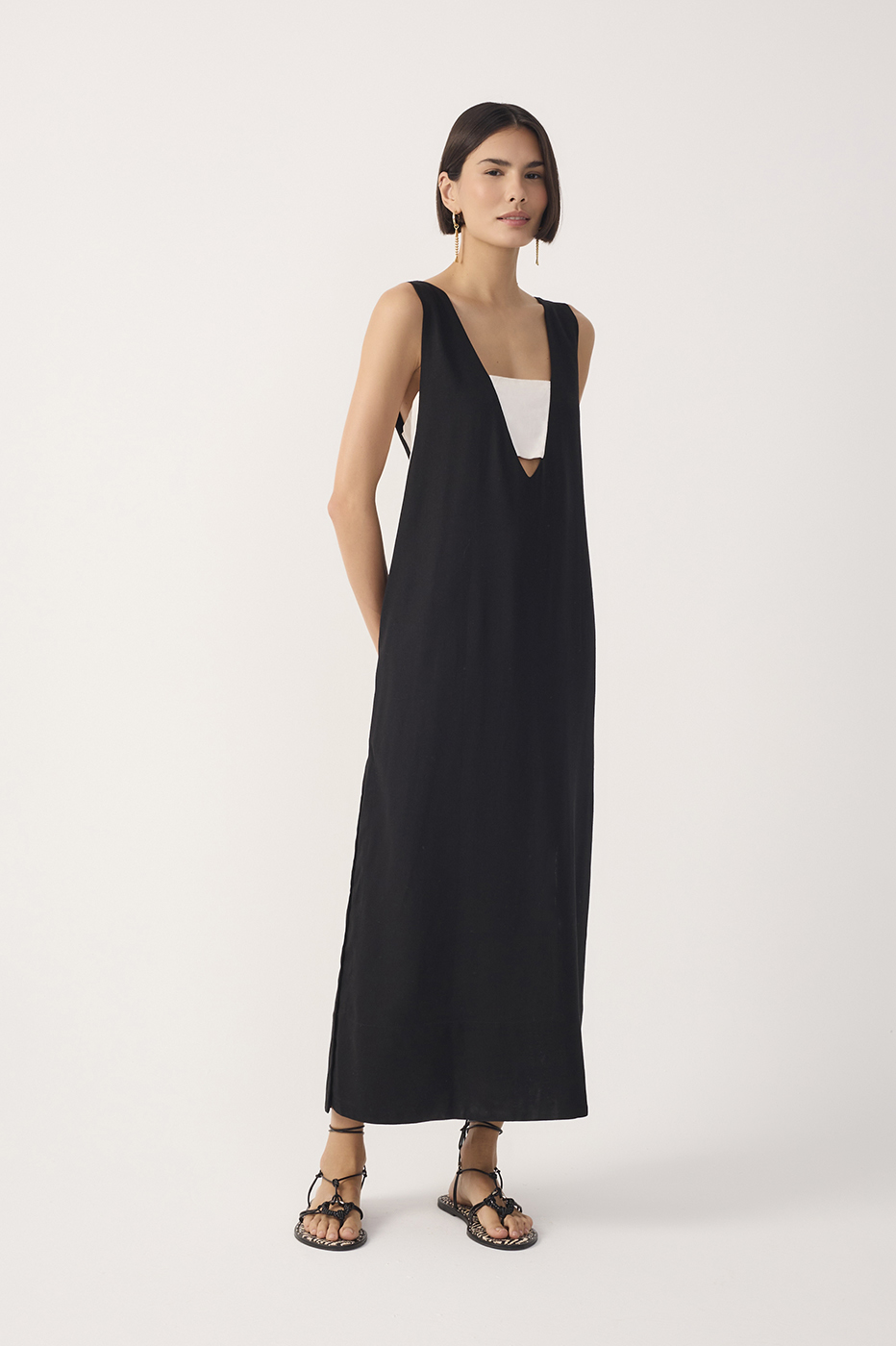 Black Cut-Out Side Slit Linen Midi Dress in Black-off White