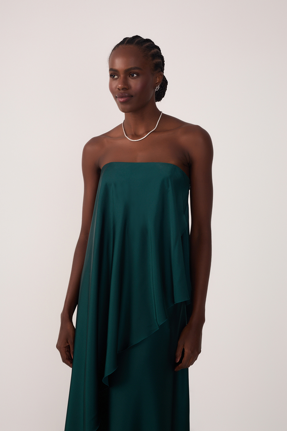 Pomar Green Strapless Satin Gown - Thati Amorim Collection