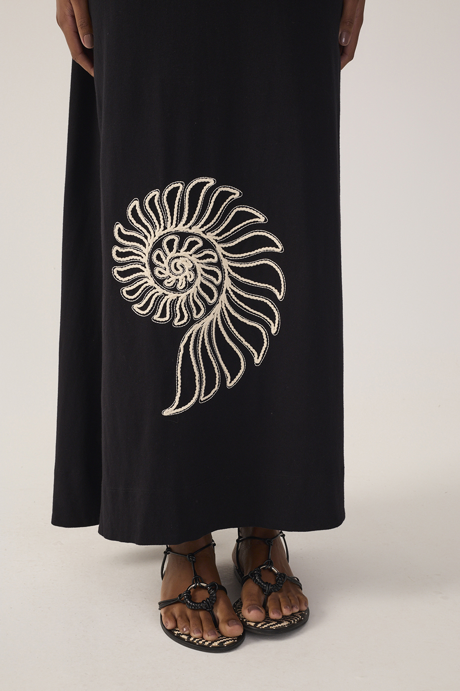 Black Embroidered Side Slit Maxi Dress_6