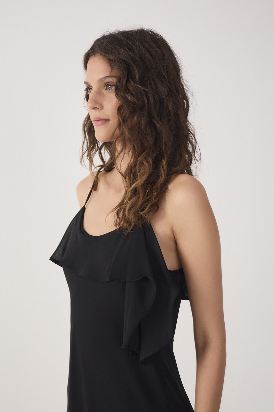 Vestido Cropped Crepe Decote Babado_5