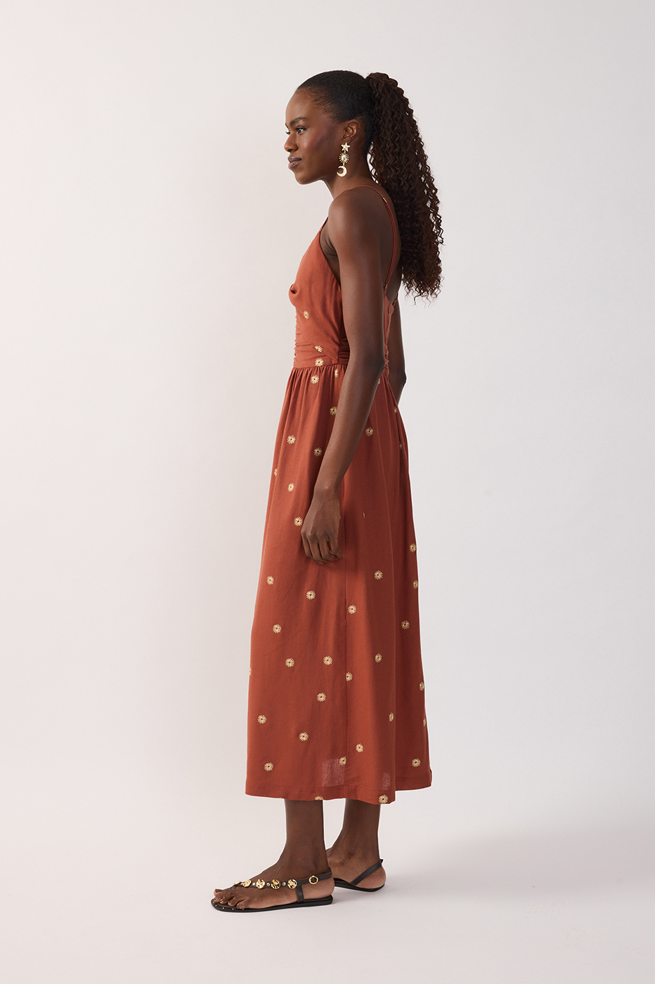 Brown Embroidered Ruched Midi Dress_3