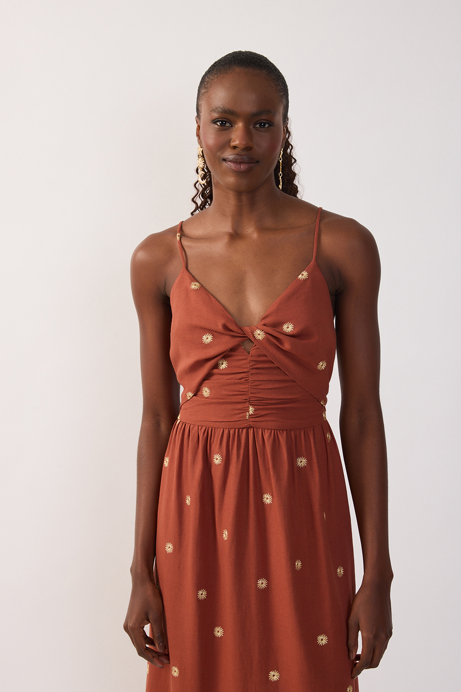 Brown Embroidered Ruched Midi Dress_4
