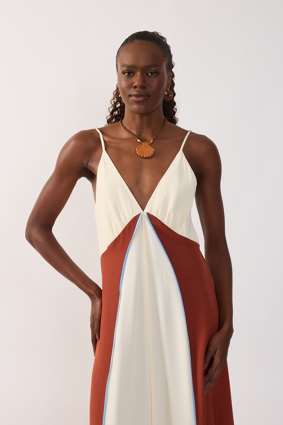 Brown Deserto Plunging Neck Sleeveless Maxi Dress_4