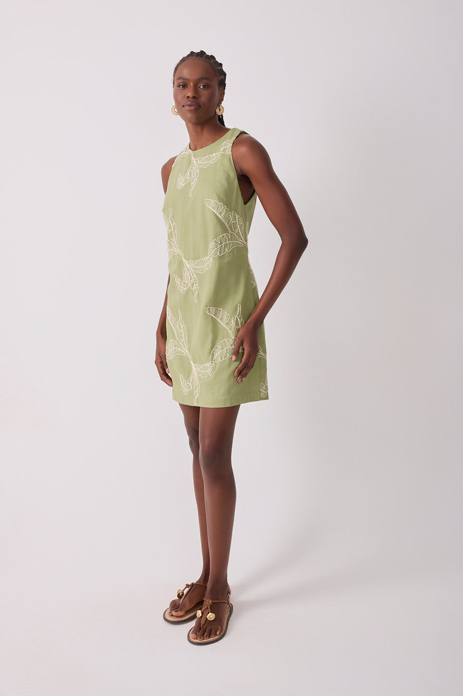 Vestido Curto Linho Bordado Folhas_3