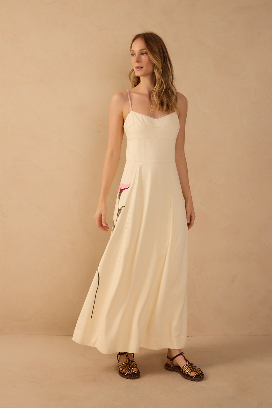 Off-White Embroidered Linen Maxi Dress_1