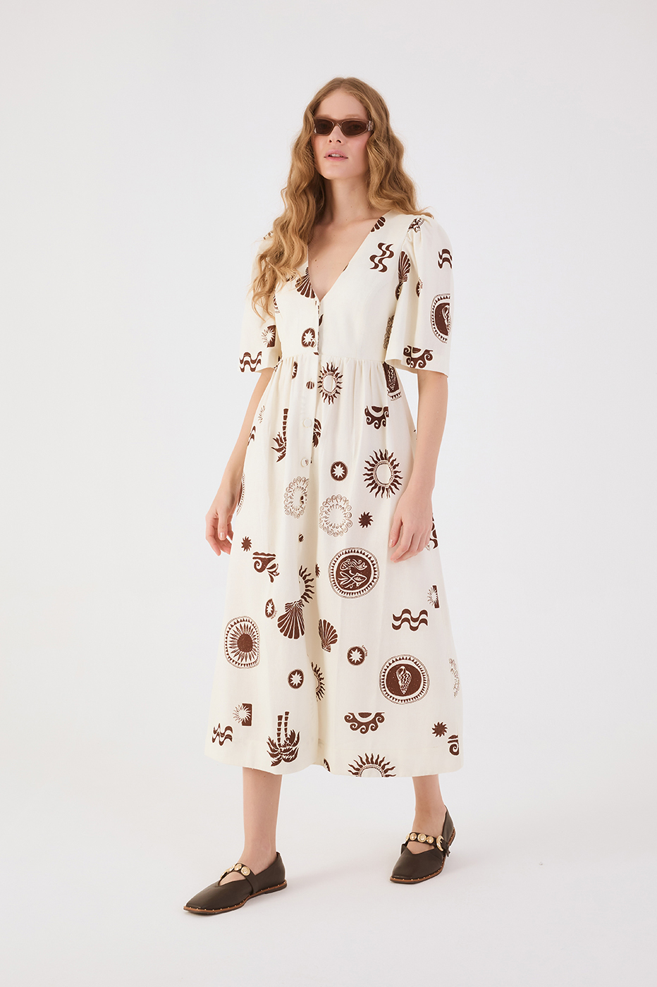 Off-White Sol Rio V Neck Buttoned Short Sleeve Maxi Dress