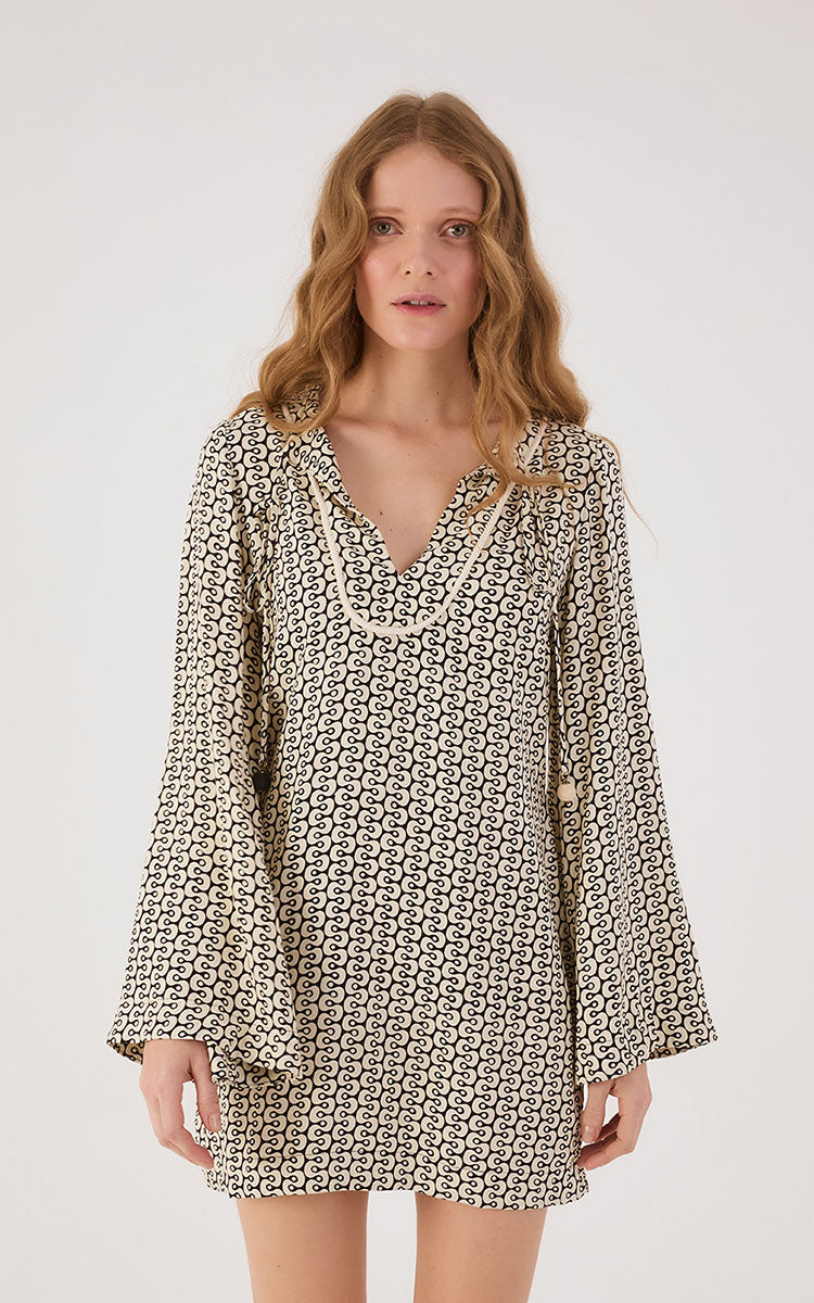 Black Ipanema Neckline Ties Kimono Sleeve Crepe Mini Dress