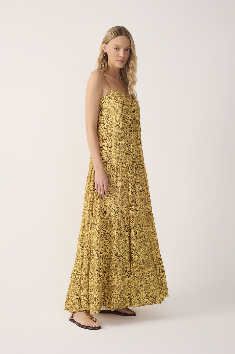Yellow Gotas Smocked Tiered Maxi Dress_4