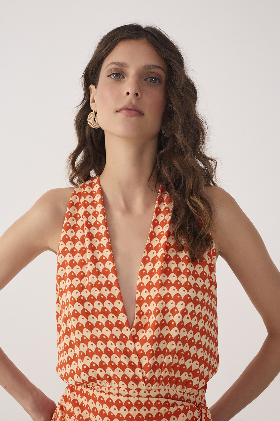 Red Escama V Neck Wrap Mini Dress_5