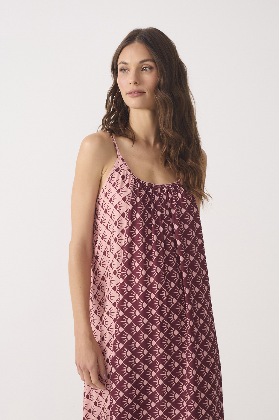 Wine Floriluz Mixed Round Neck Sleeveless Maxi Dress_4