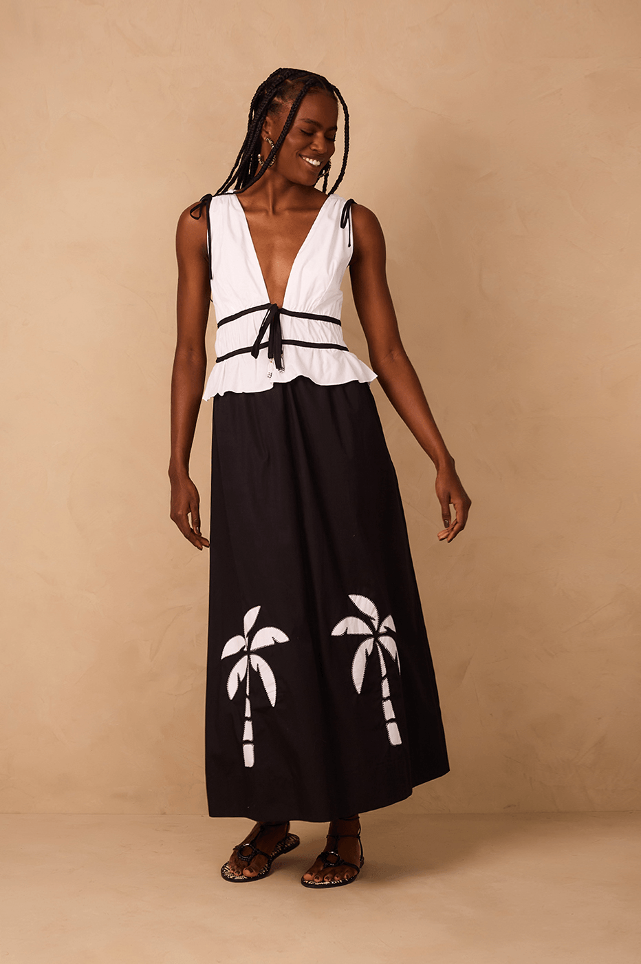 Black And White Embroidered Coqueiros Ties Cotton Maxi Dress_1
