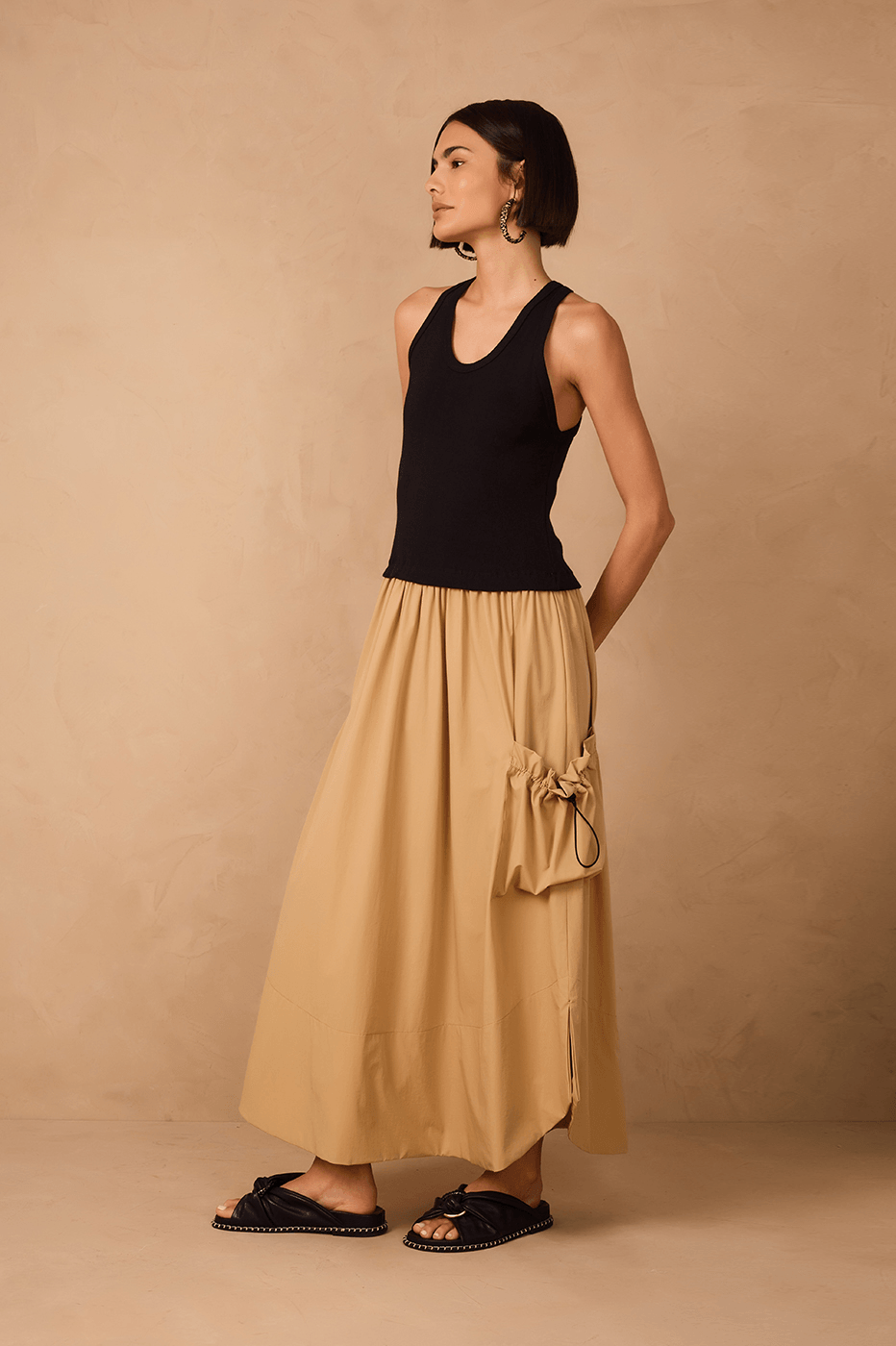 Black & Beige Tank Top Side Pockets Maxi Dress