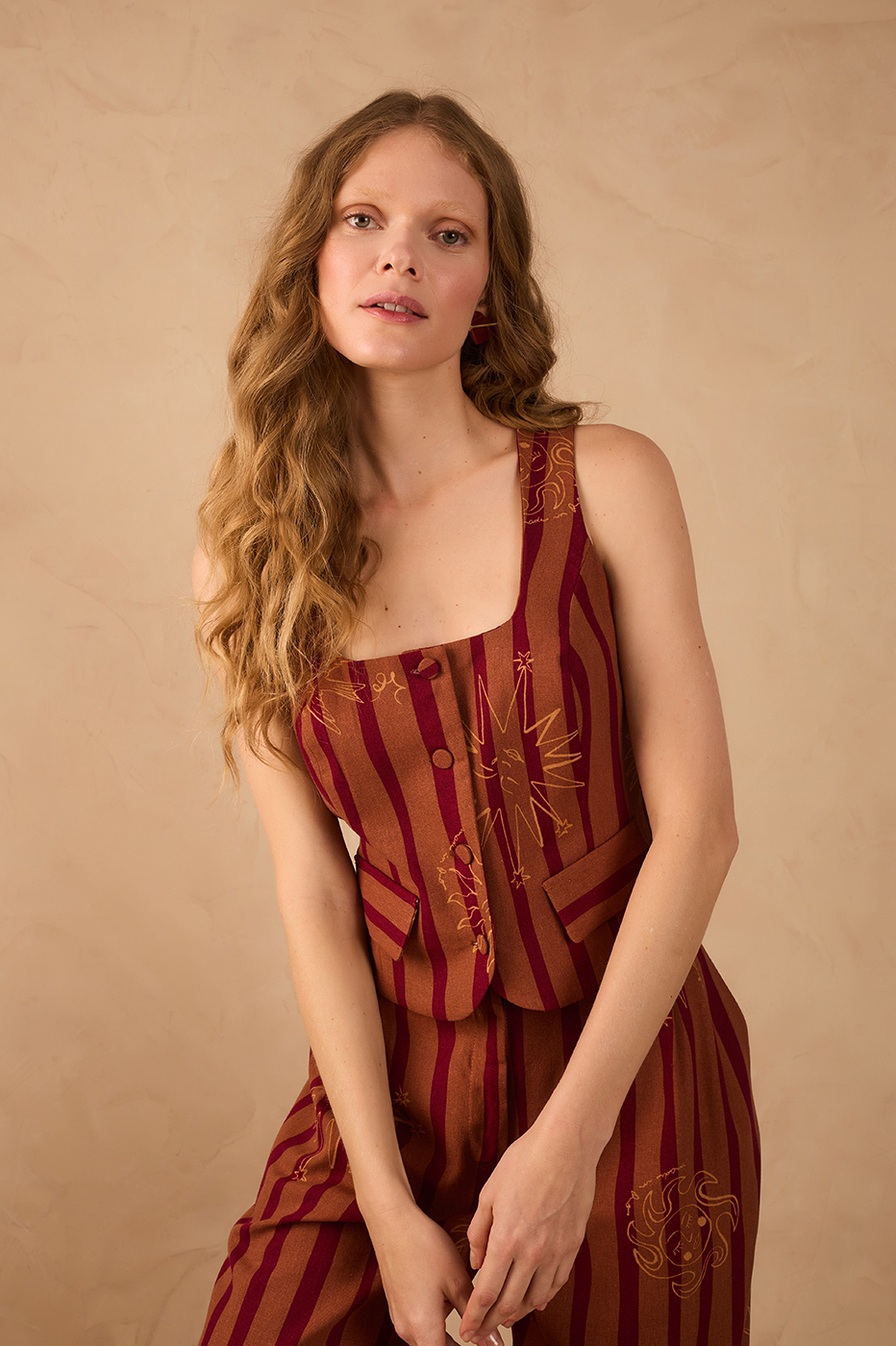 Brown Encanto Square Neck Buttoned Sleeveless Blouse