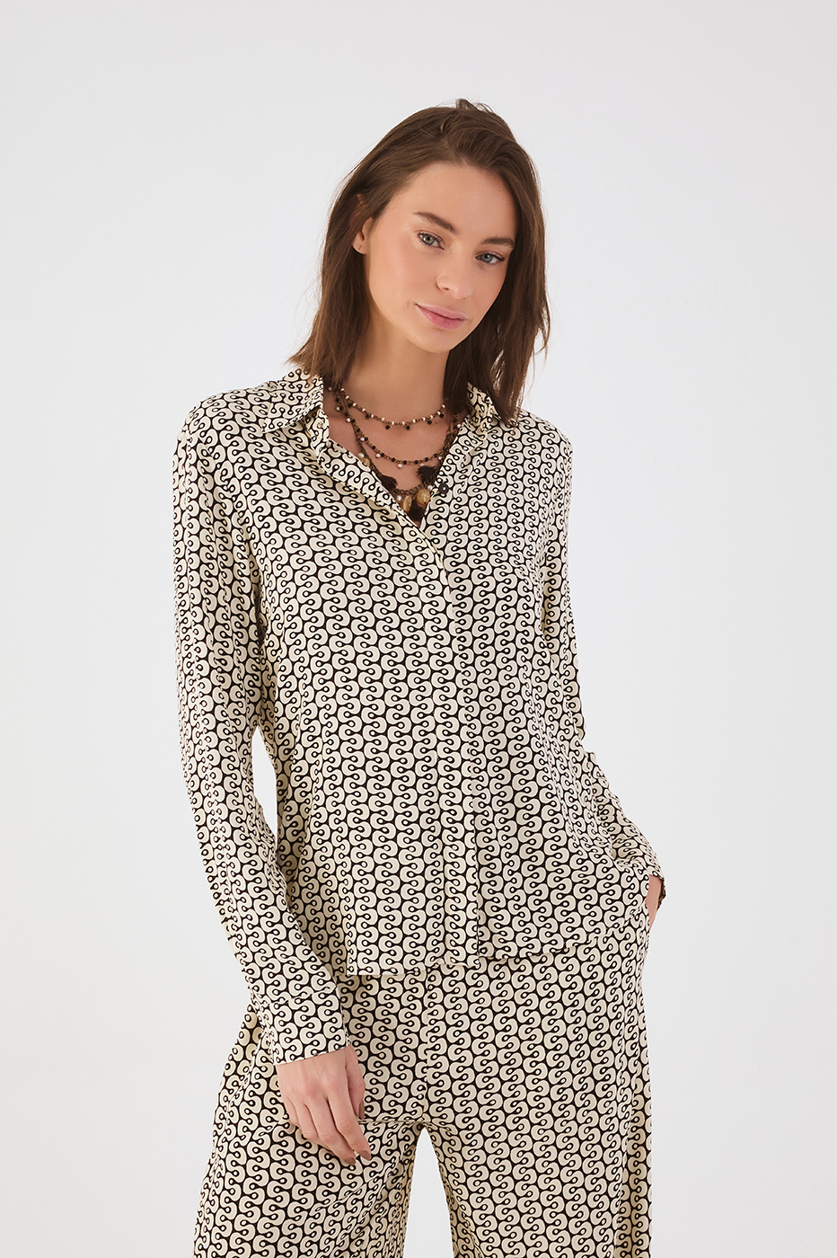 Black Ipanema Collared Long Sleeve Crepe Shirt