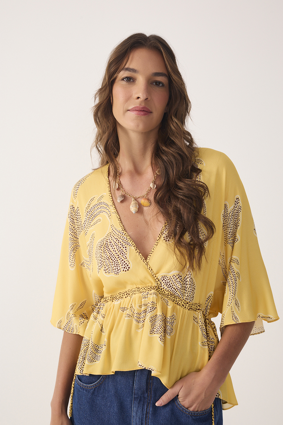 Yellow Laguna V Neck Draswtring Blouse_4