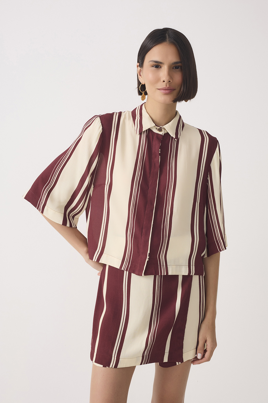 Off White Stripes Solene Collared Buttoned Midi Sleeve Shirt_4