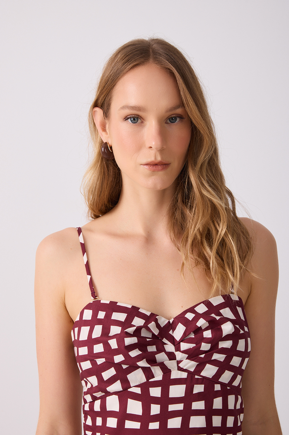 Wine Removable Straps Peplum Blouse_3