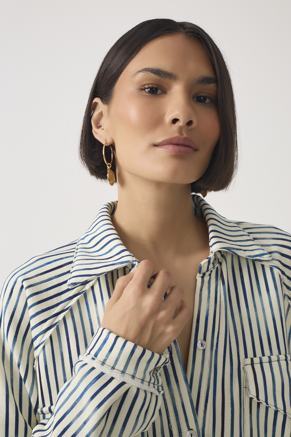 Blue Stripes Collared Front Pocket Shirt_5