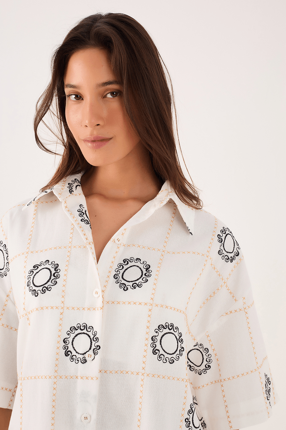 Sun-Embroidered Linen Shirt_2