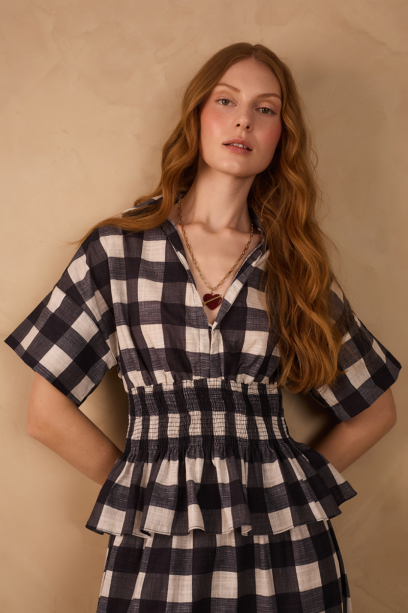 Black Plaid V Neck Smocked Short Sleeve Blouse_1