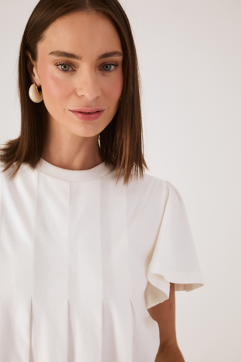 Off-White Pleats Crew Neck Short Sleeve Blouse_5