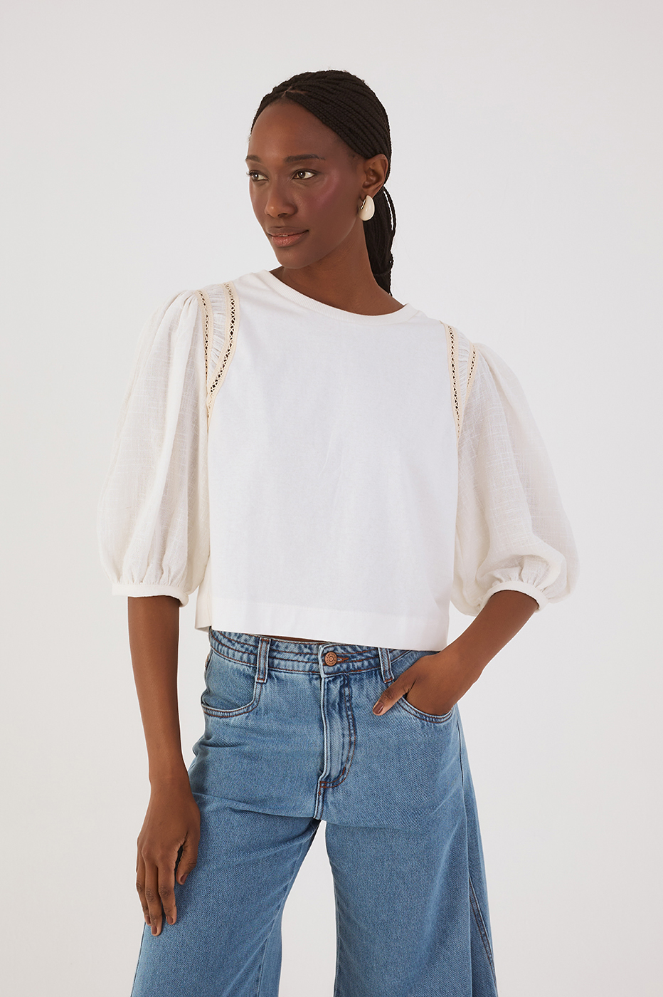 Off-White Crew Neck Lace Puff Sleeve Blouse