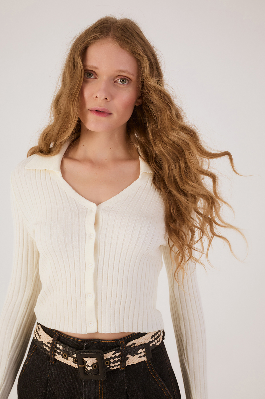 Off-White Collared Buttoned Tricot Blouse