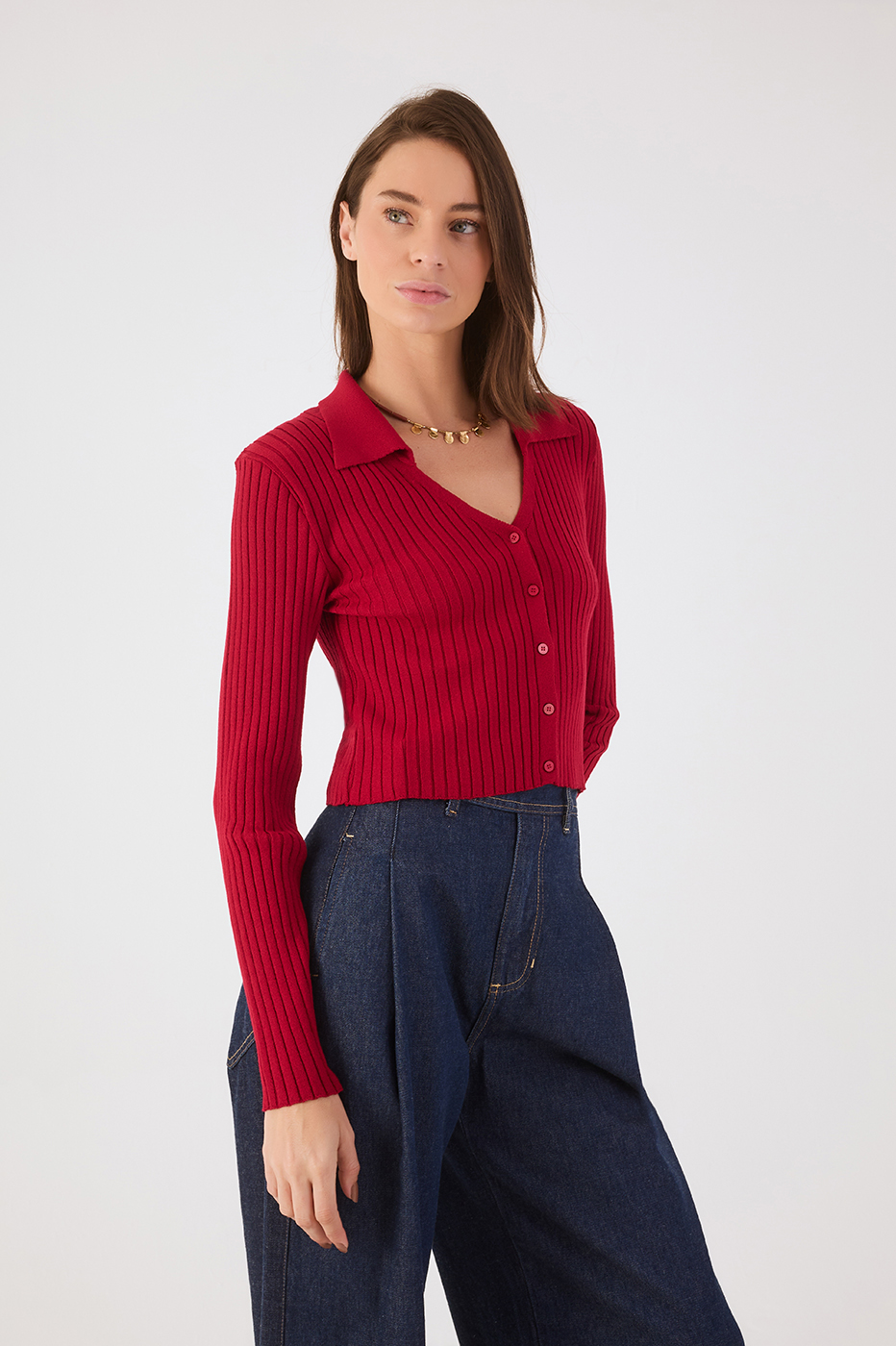 Red Encanto Collared Buttoned Tricot Blouse