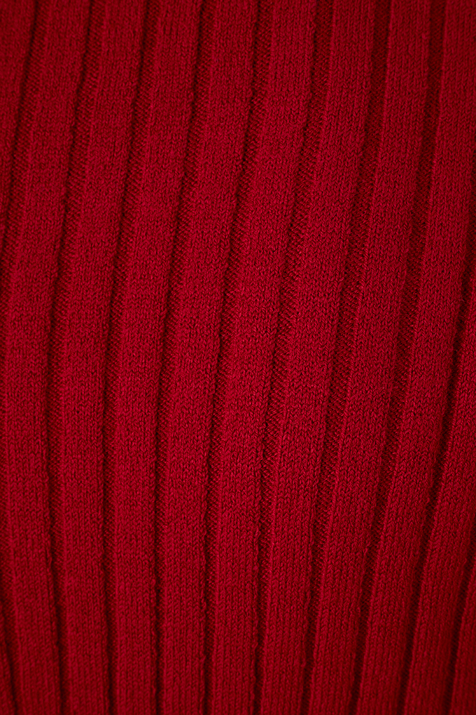 Red Encanto Collared Buttoned Tricot Blouse
