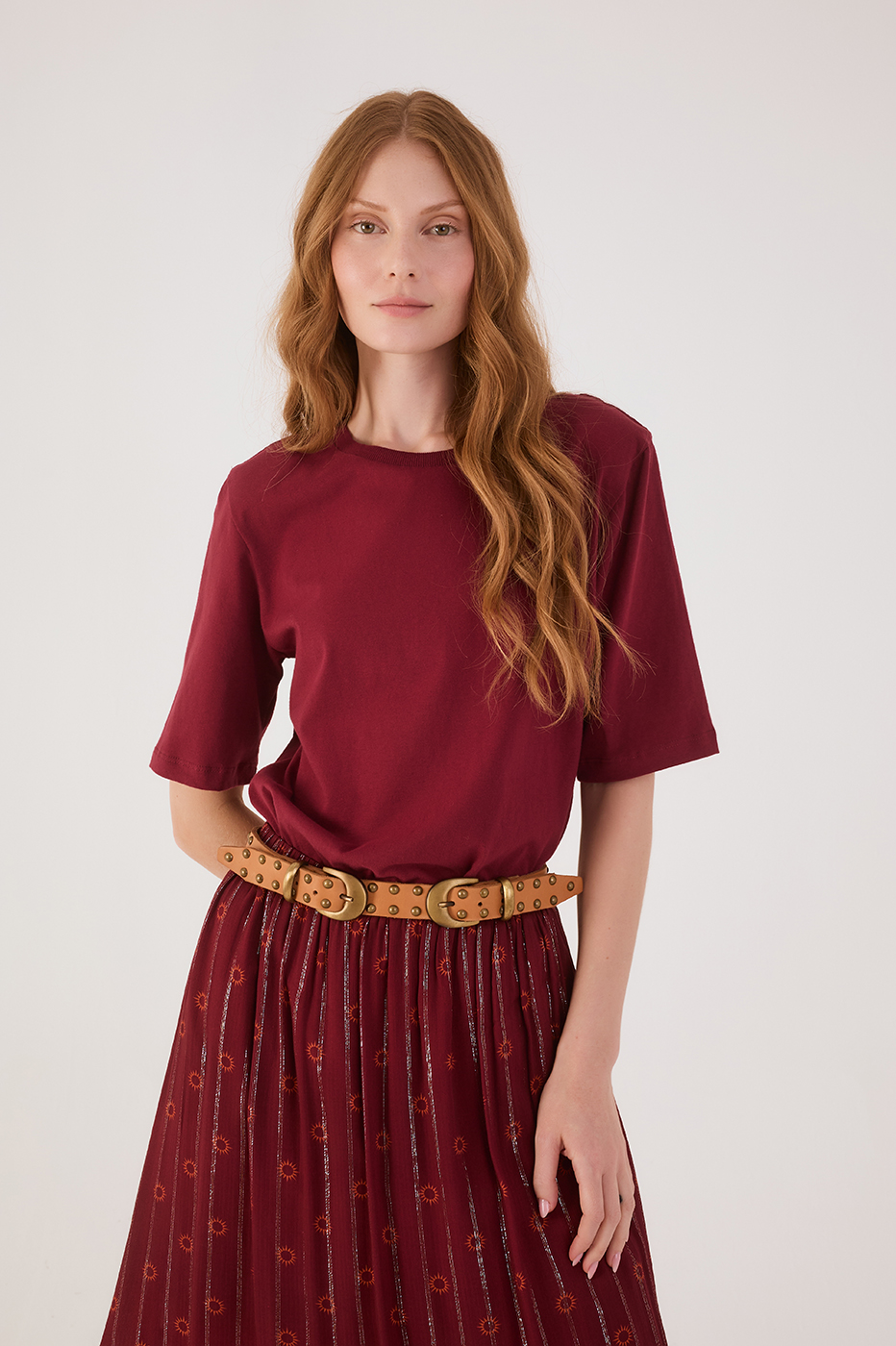 Wine Bossa Crew Neck Short Sleeve Padded Shoulders T-Shirt