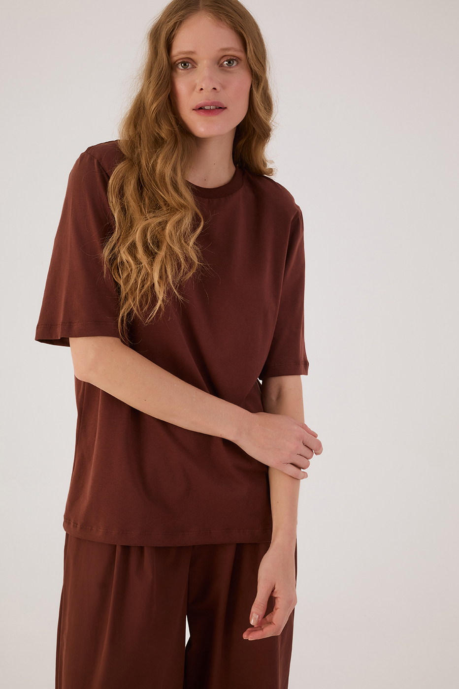 Brown Caffeine Crew Neck Short Sleeve Padded Shoulders T-Shirt