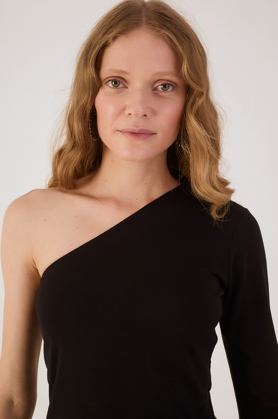 Black One-Shoulder Long Sleeve Crepe Blouse