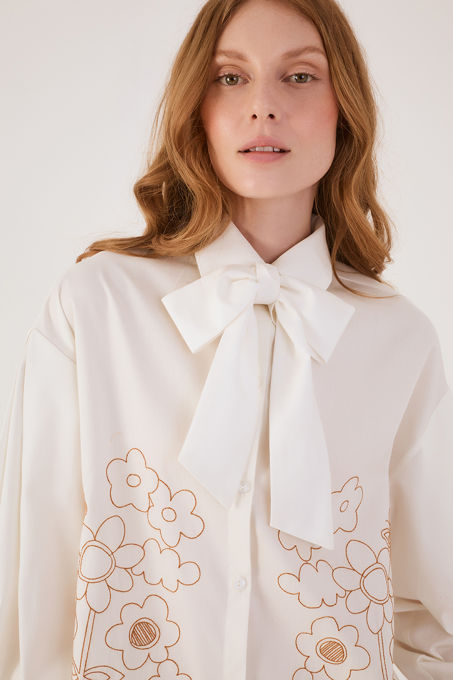 Pleated Embroidered Cotton Shirt_4