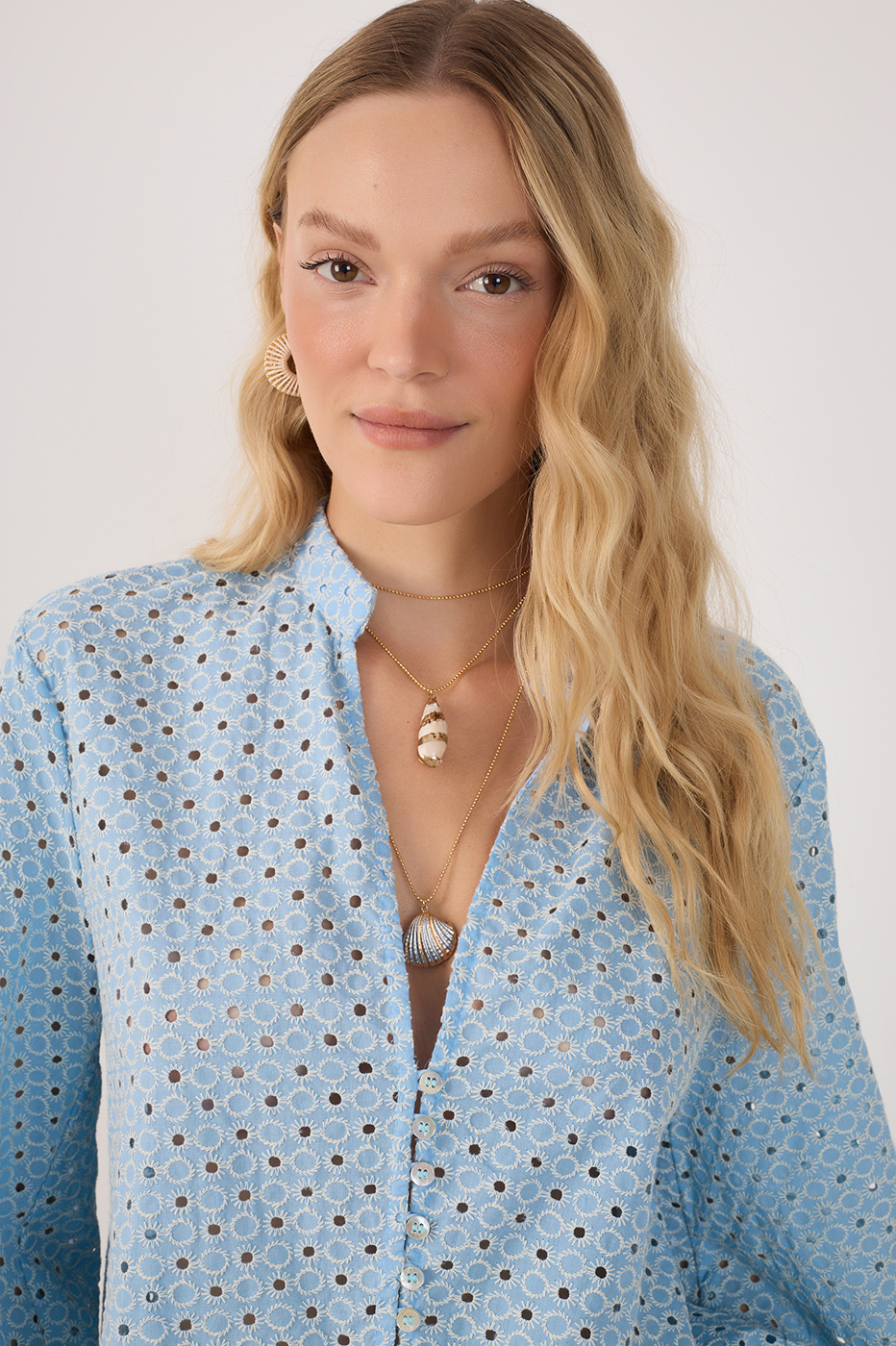 Eyelet Buttons Blouse