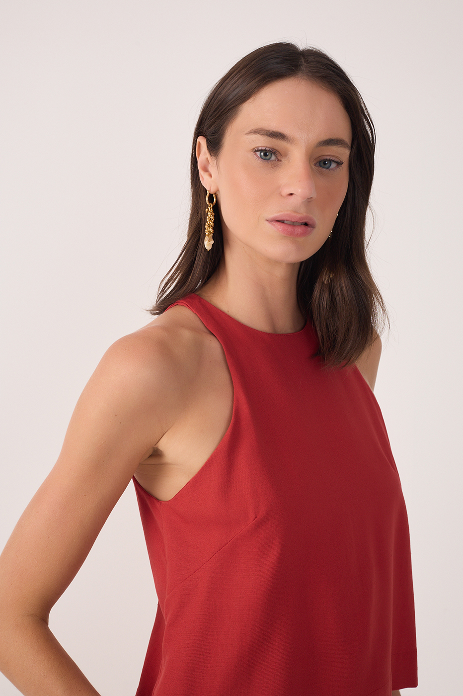 Linen Neckline Racer Top_4