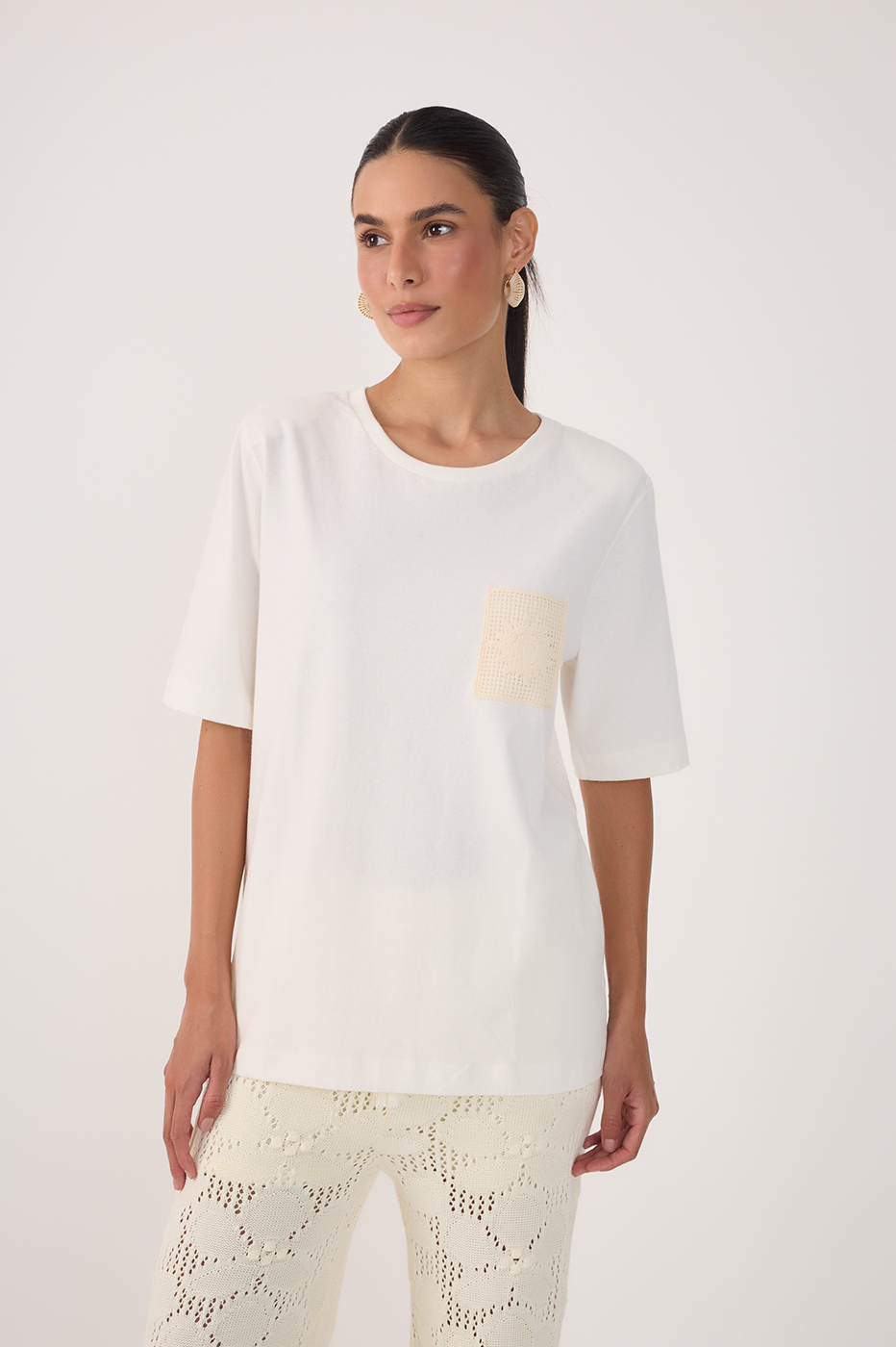 Basic Embroidered Pocket Blouse_3