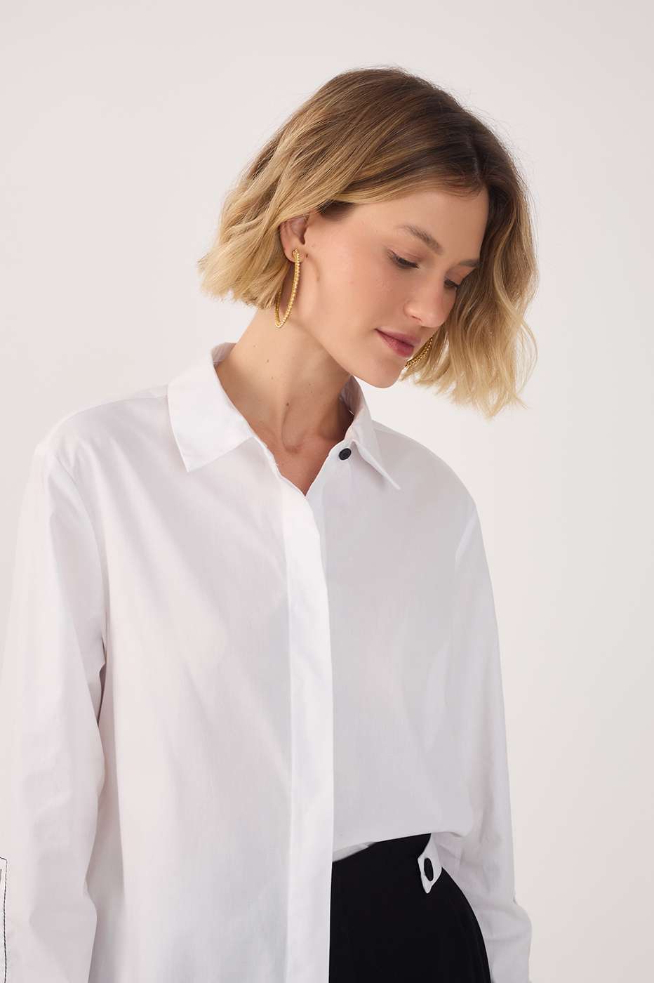 White Collared Cuff Ties Buttoned Shirt_3