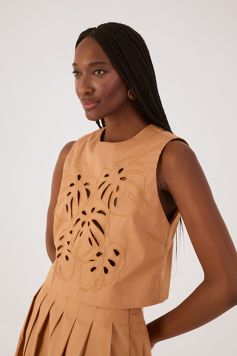 Beige Leme Foliage Embroidered Cotton Blouse_3