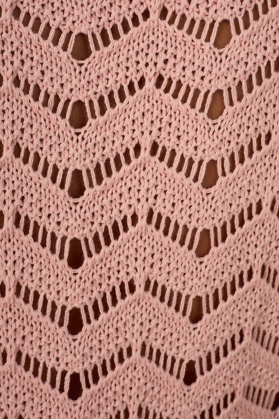 Crochet Neckline Quadrado Top