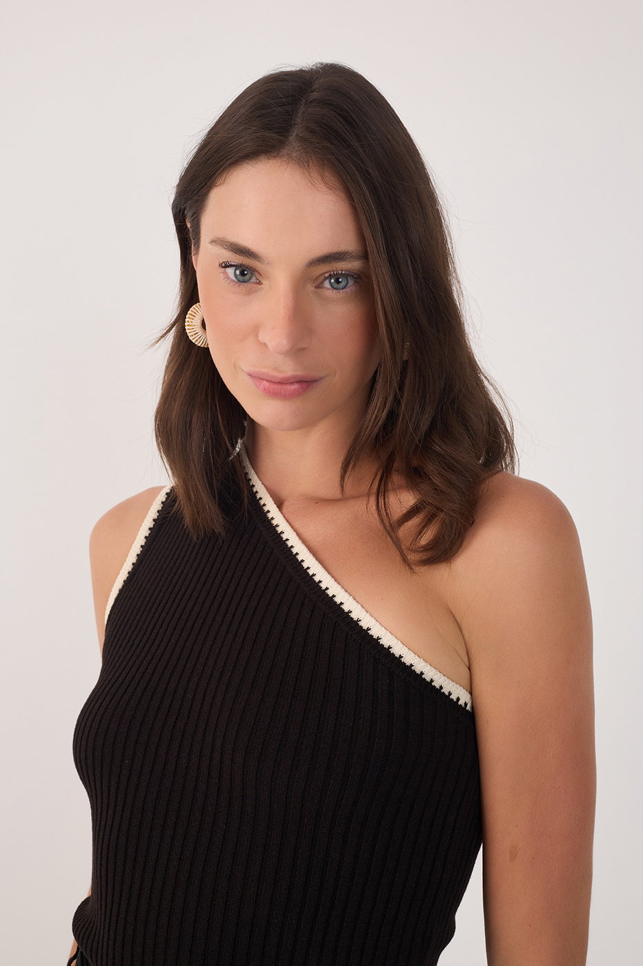 One-Shoulder Knit Blouse