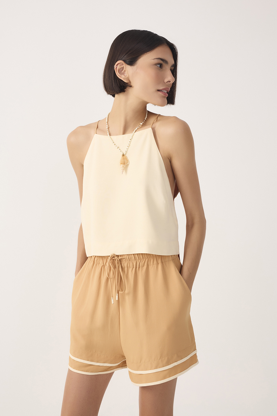 Bicolor Square-Cut Blouse_3