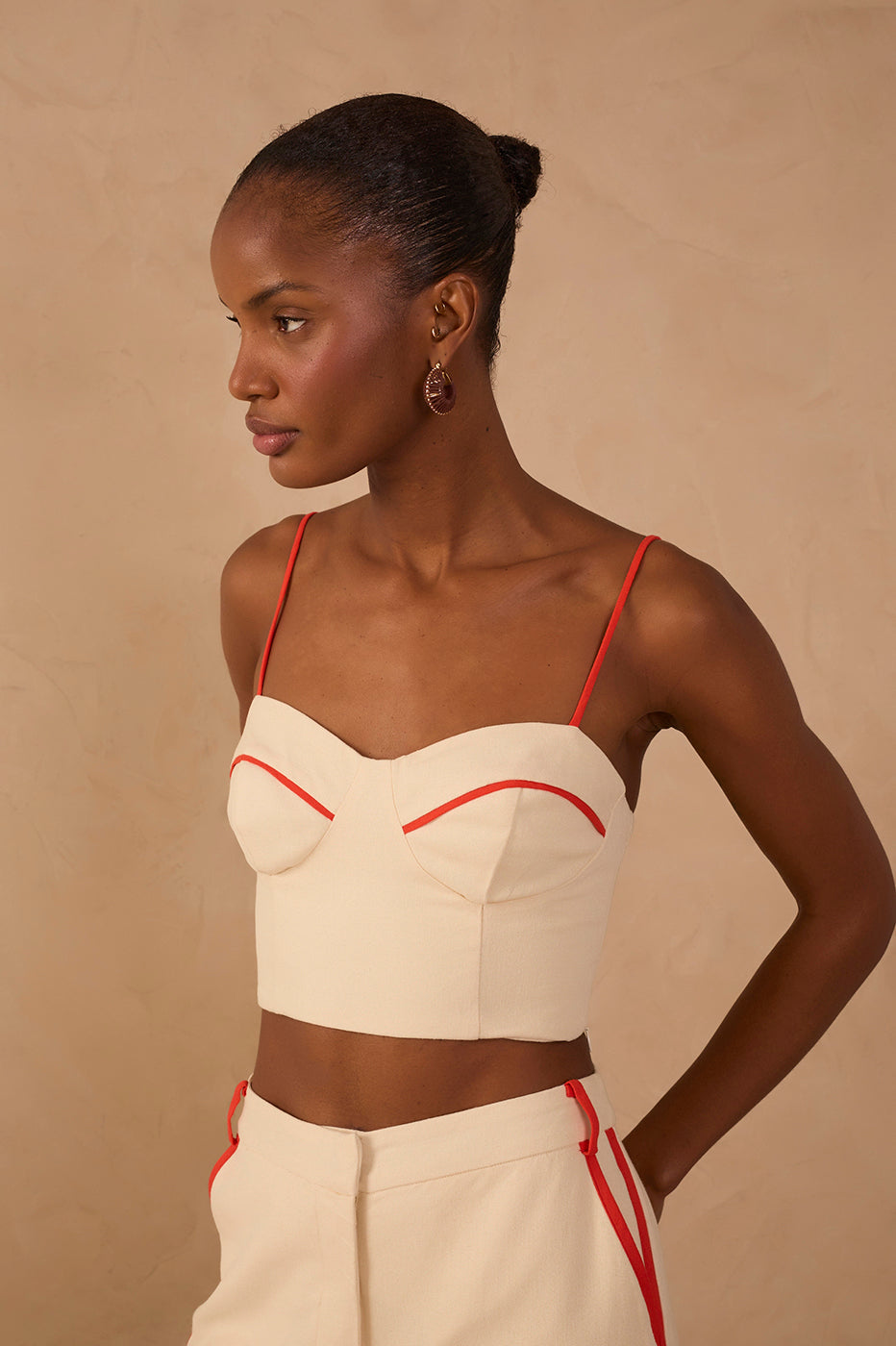 Linen Piped Cutouts Top_1